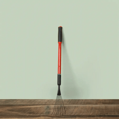 Corona ExtendaHandle Garden Rake